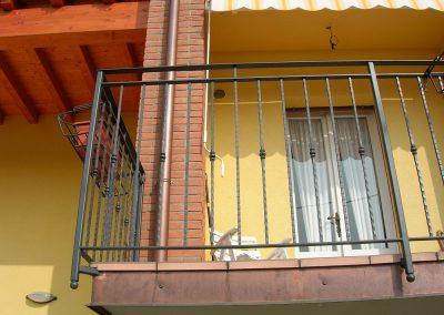 PARAPETTI-CON-PALETTI-MARTELLATI