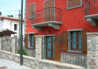 RINGHIERA-CON-CIMASE-MARTELLATE