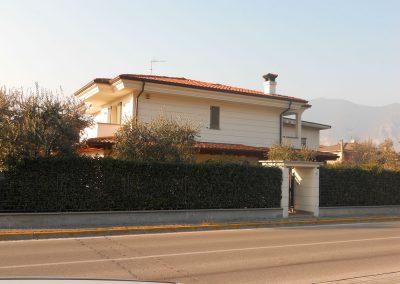 Ringhiere con pannellatura orizzontali